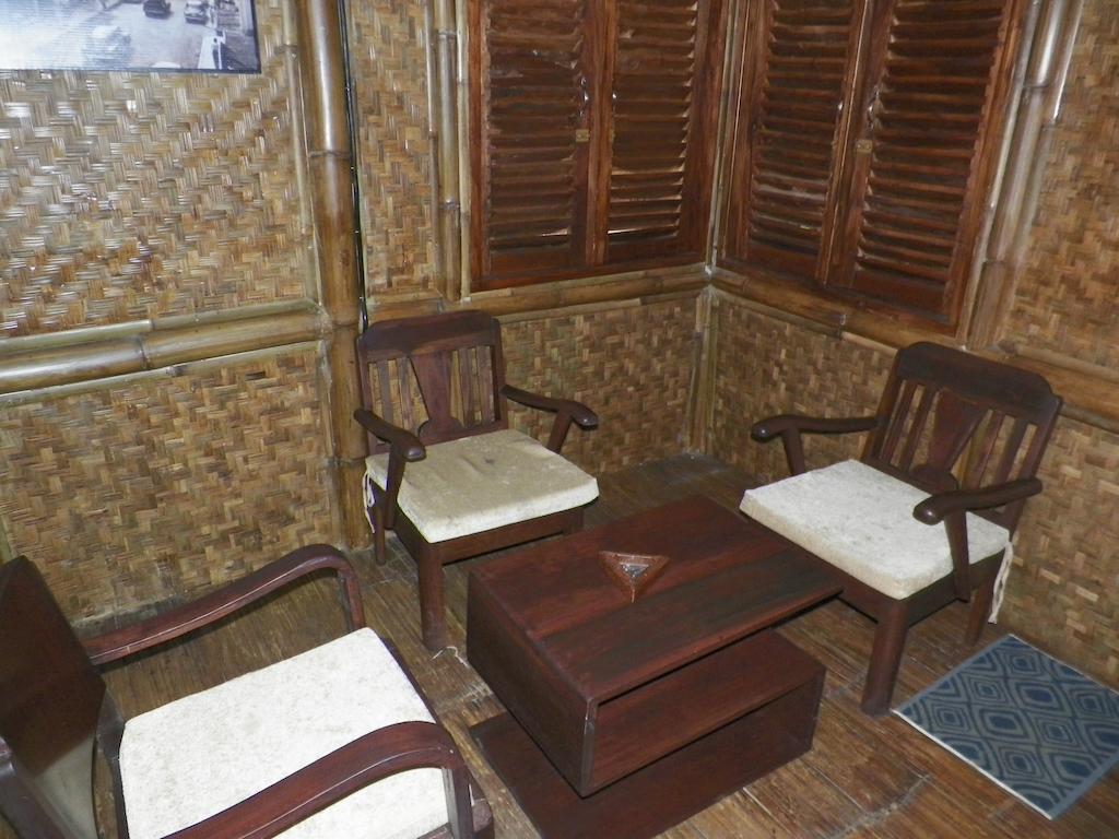 Villa Kampung Karuhun Sutan Raja Bandung Ruang foto