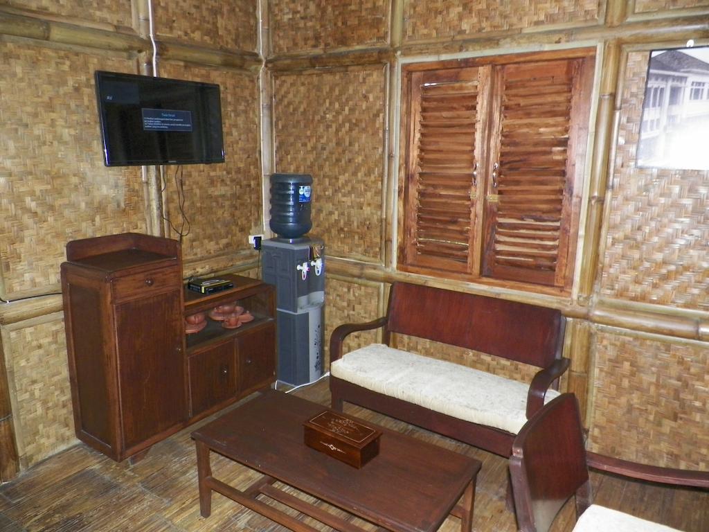 Villa Kampung Karuhun Sutan Raja Bandung Ruang foto